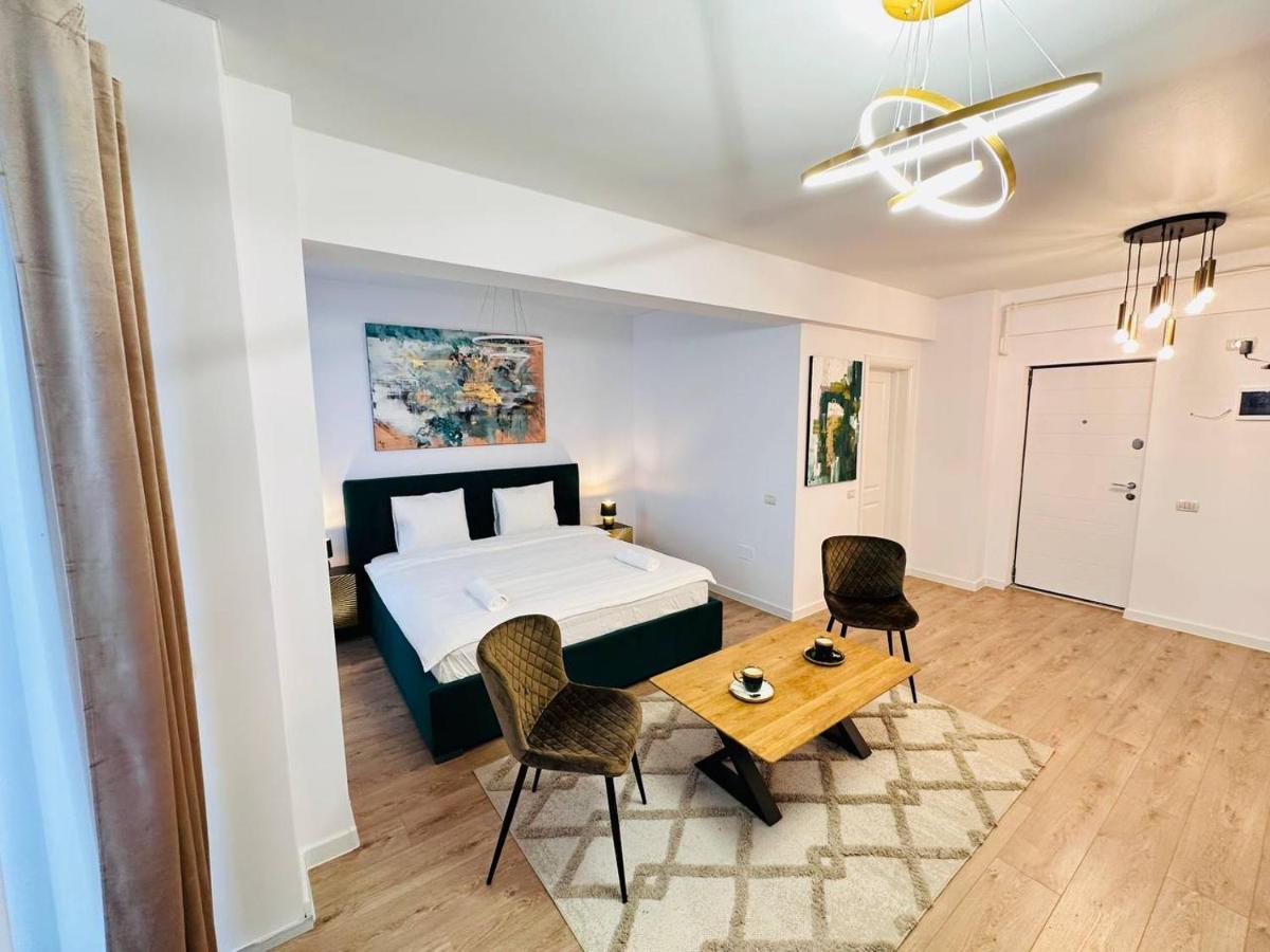 Happy Studio By Rh Living Bukarest Eksteriør billede
