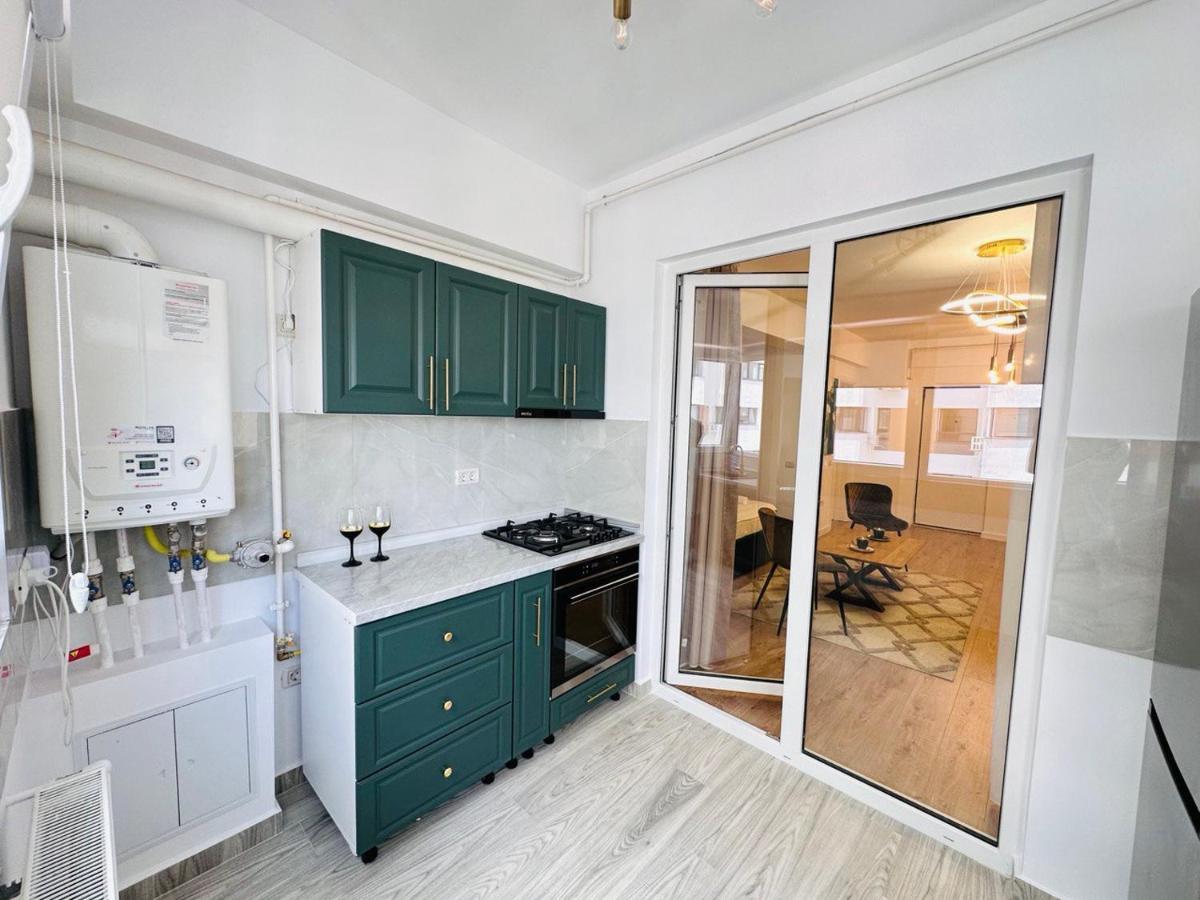 Happy Studio By Rh Living Bukarest Eksteriør billede